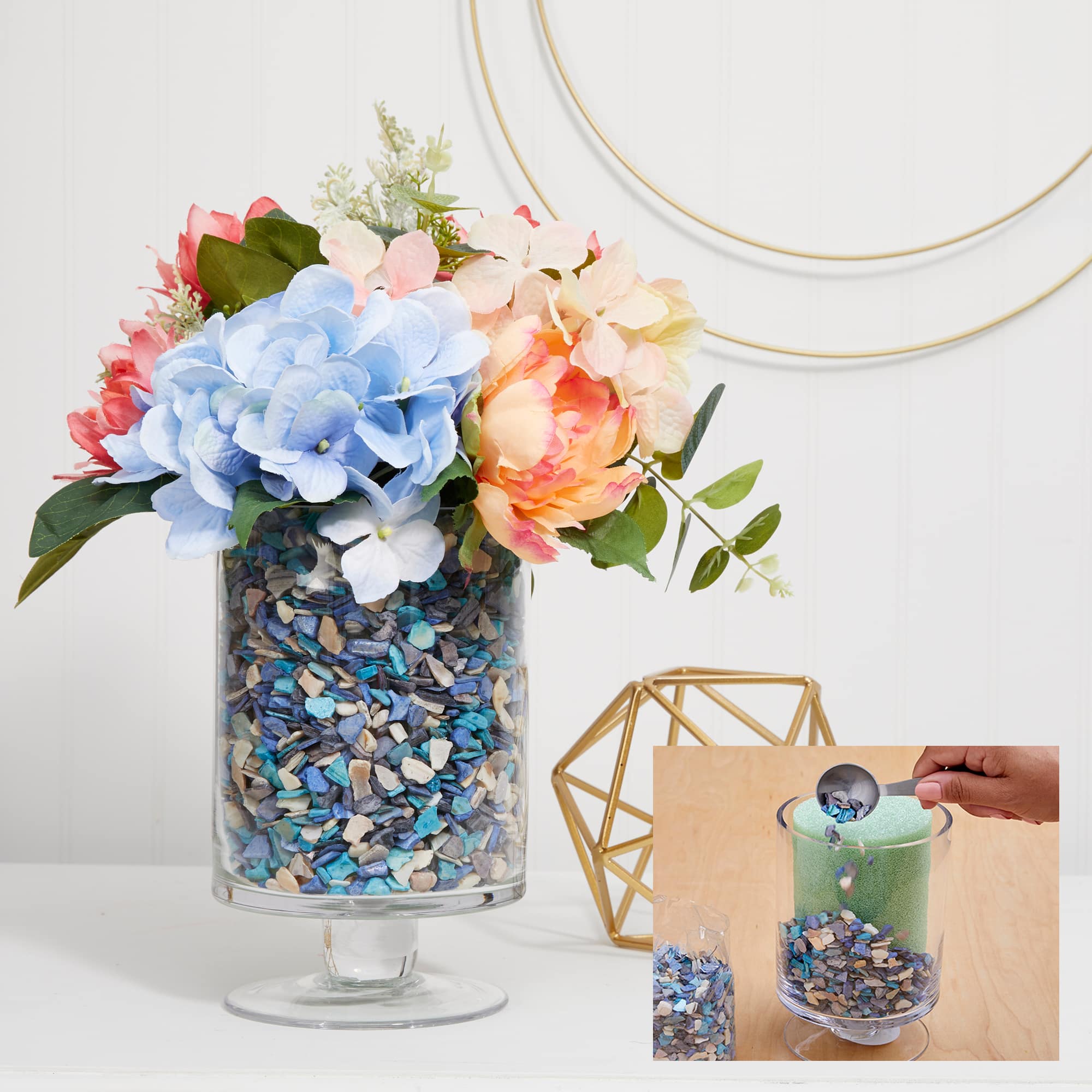 FloraCraft® FloraFōM 4" x 6" Green Foam Cylinder